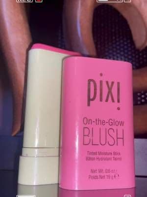 Hydrating solid cheek tint that does it all! 💕 Use it on your cheeks *and* lips for a vitamin-packed glow with antioxidant benefits. 🌟 One-sweep color payoff that complements all skin tones. Plus, it’s paraben-free, cruelty-free, and vegan—beauty you can feel good about! 🫶 #PixiBeauty #NaturalGlow #CrueltyFreeBeauty #NoMakeupMakeup #tiktokshopblackfriday #tiktokshopcybermonday #fypシ