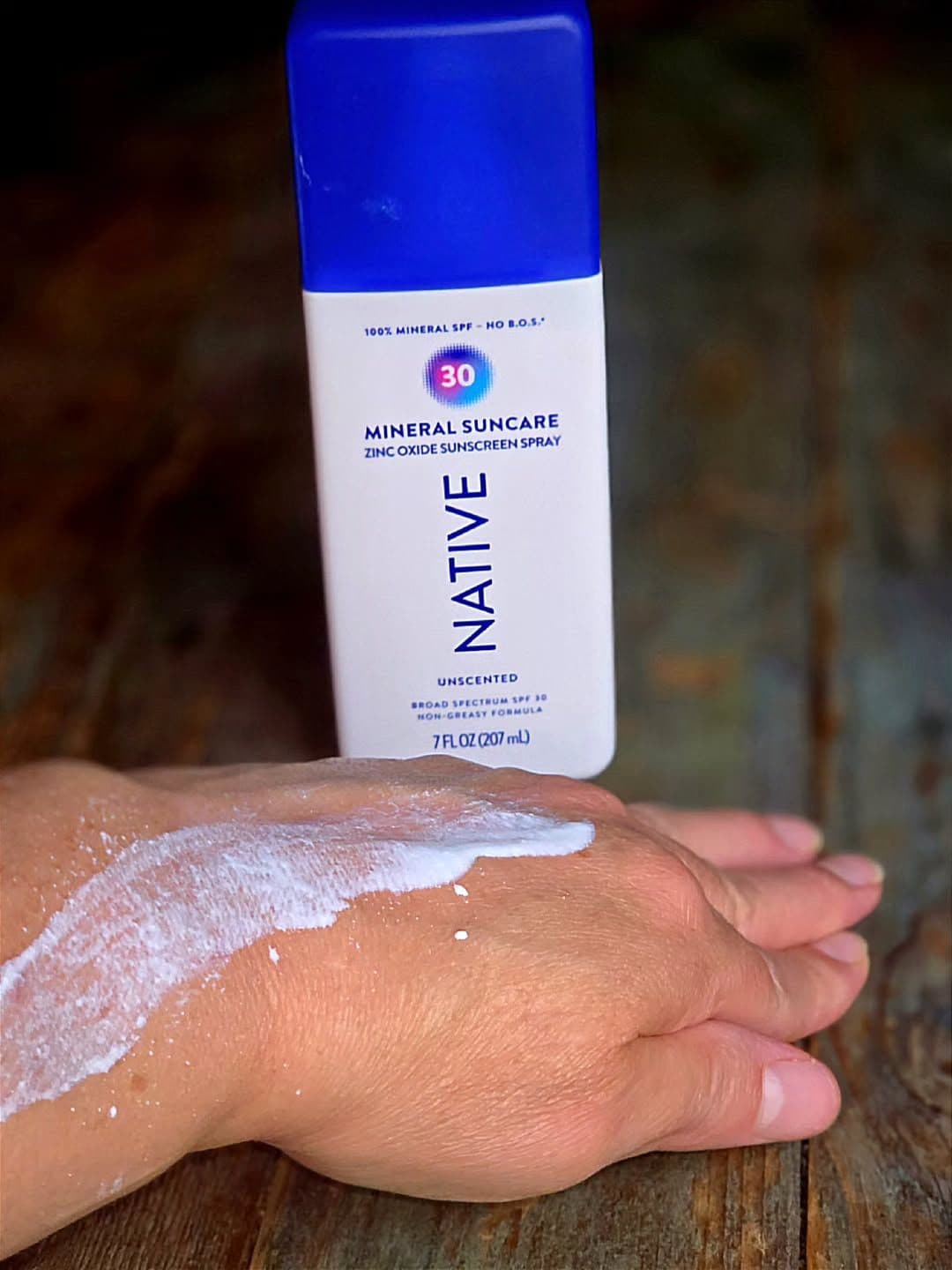 Sun protection but make it effortless. ☀️ I have been testing out the Native Mineral Suncare spray and it is officially