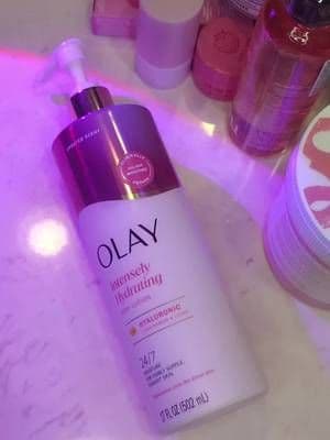 it smells great and it hydrated. no complaints 🤷🏻♀️ @Olay Skin Care@influenster #complimentary #GiftedByOlay #OlayNourishingHydrating