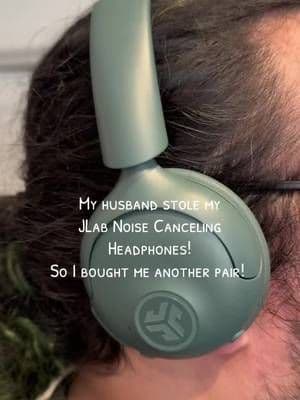 #yourkindoftech @JLab #jlab #jlabheadphones #headphones #headphonesrecommended #headphone #headphones🎧 #noisecancelling #noisecancellingheadphones #tiktokshop #tiktokshopfinds #tiktokshopping #tiktokshopp #tiktokshopproducts #tiktokshopbacktoschool #tiktokshopcreatorpicks #tiktokshopspringsale #tiktokshopspringsale2025 #tiktokshopspringglowup #springtok #freeshipping #freeshiping #freeship