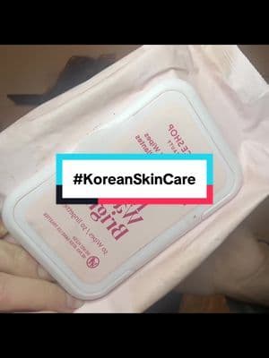 @The Face Shop US #THEFACESHOP #TikTokShopFallDealsForYou ##TikTokHolidayHaul##spotlightfinds##FYPlove the wipes, non-irritating, gentle on eyes cleanser, not drying, but hydrating