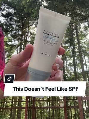 I finally understand why this Korean sunscreen keeps getting recommended. The texture feels more like a lightweight serum than a traditional sunscreen, and it’s SPF 50. If you’ve been avoiding sunscreen because it feels heavy or greasy, this one is worth trying—especially while it’s under $20 on TikTok Shop. #Skin1004NewArrivals #tiktokshopstockup #tiktokshopmothersday #summervibes #koreansunscreen @SKIN1004 US @JessicaisRandom