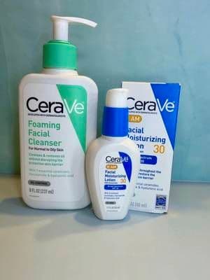 Limpiador Facial Espumoso + Crema hidratante con SPF 30 que nutre, repara la barrera cutánea y protege tu piel del Sol!✨