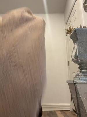 The muddy mat are my favorite rugs, high high quality, heavy duty, easy to clean non-slip water, absorbent rugs, the best on the market in my opinion ##MuddyMat#T#TikTokShopCreatorPicsT#TikTokShopFallDealsT#TikTokShopHolidayHallN#NonslipRug@M@Muddy Mat