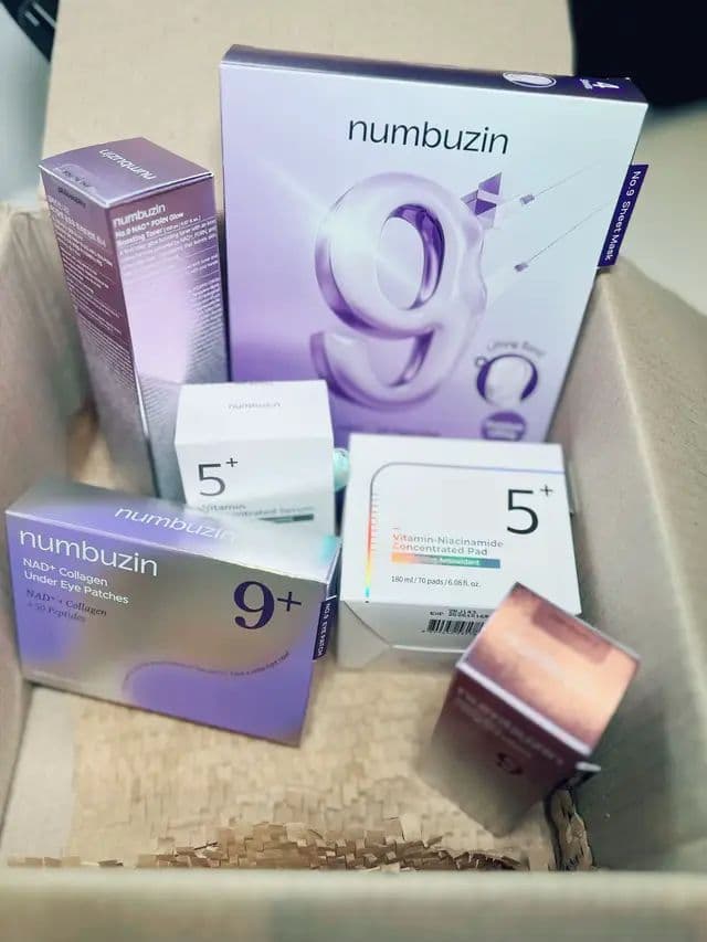 U If you’re into Korean skincare or you’ve been chasing that glass skin glow, you’ve probably heard of Numbuzin — the brand that’s all about finding the number that knows your skin best. 💧 I recently received the K-Beauty Hunter PR package, and honestly, it feels like a full-on skincare experience. From the packaging to the product textures, everything screams that signature Seoul glow. ✨ Each Numbuzin product is identified by a number — like No.1 for calming and brightening, No.3 for radiance and glow, No.6 for barrier repair, and more and No. 9 line is designed for firming, plumping and anti-ageing skin concerns. It makes building a skincare routine so easy because you can literally match your skin’s needs to the product number. The formulas are lightweight, super hydrating, and layer beautifully. No heaviness, no stickiness — just that fresh, dewy, “I drink three liters of water a day” kind of skin. 💦 @numbuzin_global What I love most about K-Beauty is that it focuses on nourishing your skin, not covering it up. It’s about creating that healthy, natural luminosity that comes from within. I can already tell some of these Numbuzin products are going to become my new everyday staples. If you’ve been struggling with dullness, uneven tone, or dryness, I highly recommend looking into Numbuzin’s K-Beauty Hunter line. It’s perfect for anyone who wants glowing, hydrated, and healthy-looking skin — without the fuss. #Numbuzin #KBeautyHunter #KBeautySkincare #GlassSkinRoutine #PRPackage