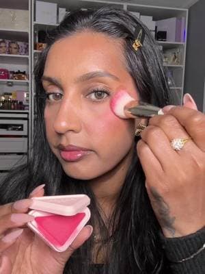 NEW Prada Touch Blush this creamy formula that melts on skin contact, blends so effortlessly, blurs like a powder and works great over powders too. Buildable or sheer it out. Shade used WaterLily @pradabeauty @sephora #PradaBeauty #PradaMakeup #GiftedbyPradaBeauty