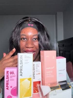 Huge thanks to @medicube global @medicube_us @APRILSKIN US for these amazing PR. I can’t wait to give them a try. #medicubeambassador #prpackage #medicube #aprilskinskincare #unboxinghaul