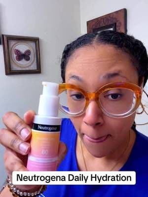 Sun protection that actually fits real life 😮💨☀️ This Neutrogena Daily Hydration Sunscreen stays in rotation because it protects and moisturizes without feeling heavy or greasy. 🧴 Broad-spectrum sun protection for daily wear 🧴 Hydrates skin while shielding from UV rays 🧴 Lightweight and layers perfectly under makeup ⏰ This is one of those don’t-wait staples—once it’s gone, it’s gone. Add to cart NOW before it sells out 🛒⏳ #TikTokShop #TikTokShopFinds #DailySunscreen #SunProtection #SkincareEssentials