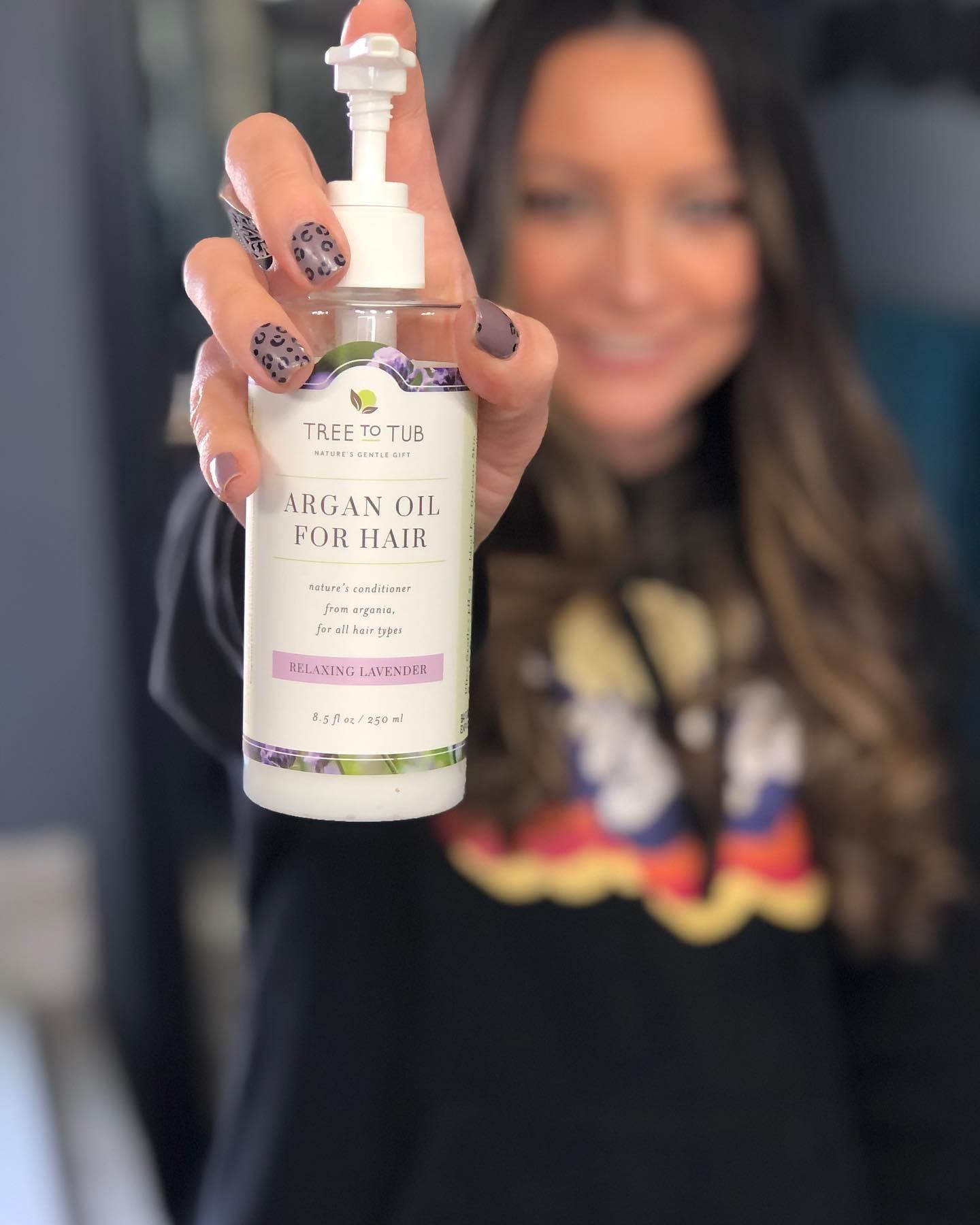 #ad @treetotub did it again with this awesome Argan Oil hydrating conditioner! I LOVE the way it makes my hair look and