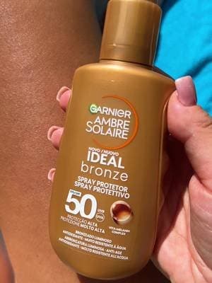 Iᗪᗴᗩᒪ ᗷᖇOᑎZᗴ Sᑭᖴ 50+ by @Garnier Una 𝐭𝐞𝐱𝐭𝐮𝐫𝐞 𝐝𝐚 𝐩𝐚𝐮𝐫𝐚 𝐚𝐝 𝐞𝐟𝐟𝐞𝐭𝐭𝐨 𝐚𝐧𝐭𝐢𝐚𝐠𝐞 per una pelle super protetta e luminosa. 𝐁𝐞𝐭𝐚 𝐂𝐚𝐫𝐨𝐭𝐞𝐧𝐞 e 𝐕𝐢𝐭𝐚𝐦𝐢𝐧𝐚 𝐄 stimolano la produzione naturale di melanina e al contempo hanno una forte azione antiossidante. Otterrai 𝐮𝐧’𝐚𝐛𝐛𝐫𝐨𝐧𝐳𝐚𝐭𝐮𝐫𝐚 𝐝𝐨𝐫𝐚𝐭𝐚 𝐞 𝐥𝐮𝐦𝐢𝐧𝐨𝐬𝐚 senza trascurare la pelle che risulterà morbida e profondamente idratata. Inoltre è 𝐬𝐮𝐩𝐞𝐫 𝐫𝐞𝐬𝐢𝐬𝐭𝐞𝐧𝐭𝐞 𝐚𝐥𝐥’𝐚𝐜𝐪𝐮𝐚! 𝐿’𝒶𝒷𝒷𝓇𝑜𝓃𝓏𝒶𝓉𝓊𝓇𝒶 𝓅𝑒𝓇𝒻𝑒𝓉𝓉𝒶 𝑒̀ 𝓆𝓊𝑒𝓁𝓁𝒶 𝓅𝓇𝑜𝓉𝑒𝓉𝓉𝒶. #PerfectGarnierTan #Garnier #Skincare #IdealBronze #AbbronzaturaPerfetta #giftedby #progettotrnd #sunscreen #protezionesolare #cremacorpo #melanina #sun #sea #abbronzatura #tan #waterproof #microinfluencer #ugc #collaborazione #nanoinfluencer #collabs #contentcreator #amazon #giftedby #tester #prodottoofferto #brandambassador #suppliedby #ad #beautyinfluencer #rewiever
