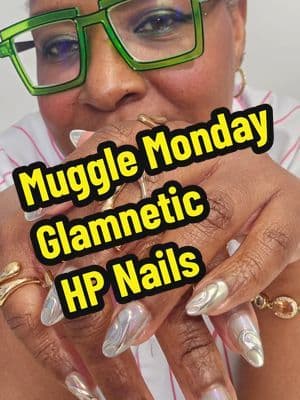 Happy Muggle Monday.... wearing my 🦄 Unicorn Blood nails from @Glamnetic #mugglemonday #glamneticharrypotter #ugccosplay #ugcreview #tiktokmademebuyit