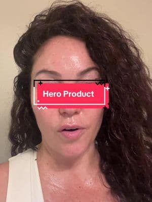 This spray is super hydrating. It’s antibacterial and it has minimal ingredients and no harsh chemicals. It is truly a hero product. #tiktokshopholidayhaul #tiktokshopcreatorpicks #klairs #sensativeskin #hydratingskincare
