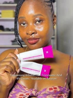 My current go to for a more even looking, radiant complexion. Search "TOSOWOONG Arbutin Cream" on Amazon! @TOSOWOONG US #tosowoong #arbutin #darkspots #amazonfinds #kbeauty