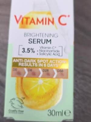 Say goodbye to dullness and hello to your glow ✨ I’ve been using the @garnieruk Vitamin C Brightening Serum and I’m totally obsessed! 🍋 I feel vitamin C is so underrated, it's the best thing I've ever tried. Can be used day & night, lovely lightweight consistency. Fast🍊 absorbing and not sticky The lemon extract helps with Natural glow boosting.🍃 Vitamin C helps to Brighten and help evens tones.🌞 Suitable for all skin types. Kindly gifted By @garnieruk @lorealparis #GarnierGlow #SkincareRoutine #VitaminC #BrightSkinGoals #lorealistaruk #unboxing #lorealistarrisingstar #GarnierVitCSerumDay #skincare #gifted @L'Oréal Paris UK @Garnier
