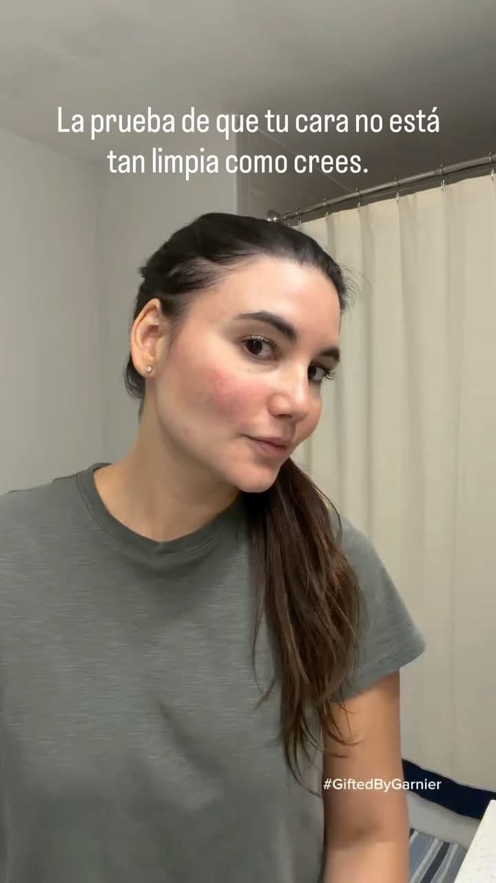 También usas agua micelar o prefieres solo el limpiador facial? 👀 @garnierusa #GiftedByGarnier #latin #contentcreator #