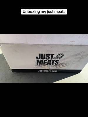 #CapCut come unbox my @Just Meats that arrived today. 6 different meats for me my family. From the mailbox to my skillet on my plate. #justmeatspartner #ambassador #get #your #today check out code IVORY04669 #linkinbio