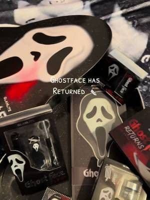 @Glamlite #ghostface #glamlitecosmetics #glamlite #glamlotexghostface #ghostfacecollection #cosmetics #beautytok #horrormakeup #beautybestie #spooky #halloweenmakeup #ttsthunderbolt #tiktokshop #tiktokshopping #tiktokshopsummersale #tiktokshopsummerturnup #dealsforyouday #dealforyoudays #dealforyoudays