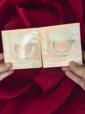 publicité #ad Team cushion ou team fond de teint ? 👀✨ Pourquoi choisir quand SHEGLAM nous propose les deux ? 😏 Deux façons d’obtenir un joli teint, selon tes envies et le rendu que tu recherches. 💕 Perso, j’adore avoir le choix selon les jours : le petit coup de cushion hyper pratique ou le fond de teint pour ma routine makeup. ✨ Et toi, tu es plutôt CUSHION 🩷 ou FOUNDATION 🤎 ? 🛍️ SHEGLAM 🆔 559069310 🔗 https://shein.top/i8ctku6� 🛍️ SHEGLAM 🆔 559069505 🔗 https://shein.top/ivicgwo� @sheglam_official #sheglam #SHEGLAMcushionfoundation #sheglamfoundation