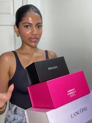 PR haul unboxing .Thank you to these amazing brands @Huda Beauty @Lancôme @pradabeauty #prhaul #gifted #makeup #fyp #prunboxing