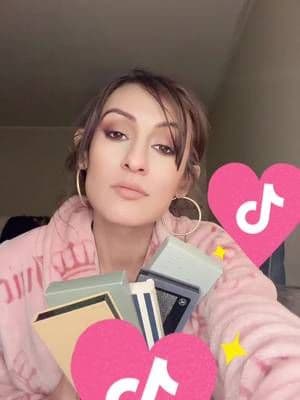 Please let me know which eyeshadow palette I should wear tomorrow from Anastasia Beverly Hills thank you #AnastasiaBeverlyHills #Eyeshadow #Makeup #EyeshadowPalette #Beauty #TikTok #TikTokShop #TikTokCreator #Fun #Questions #Answers #SuperBowl #HappySunday #GameDay #LoudNoise#Hautdropsdntheglow @@Anastasia Beverly Hills
