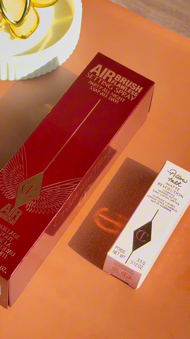 Level up! ✨ Celebrating reaching Silver Tier with Charlotte Tilbury with this gorgeous reward package. Featuring the ico