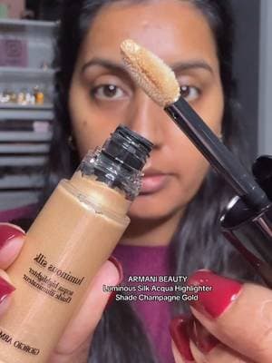 Applying @Armani beauty Acqua Highlighter ✨ and Cheek Tint Grab yours today at @sephora #luminoussilk #giftedbyarmani #armanibeauties #blush #highlighter #makeup