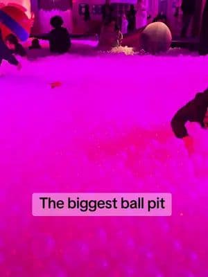 📍 Sydney @Bubble Planet Experience massive pall pit ✨️ Step Inside The Colourful & Surreal Bubble Planet! 🫧 Paddington Pavilion, Gate 4, Olympic Blvd, Sydney Olympic Park 🫧🎉 Discount Code: SYDNEY10BP 🫧🫧 @Ernie @Fever #bubbleplanetexperience ##gifted #Sydney #sydneyexperience #visitsydney