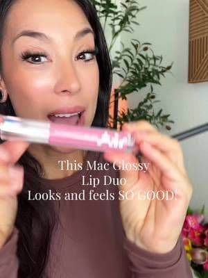 This lip liner looks so freaking good and the lip gloss is one of my favorites now it is so smooth not too thick and not too loose. The lipgloss is perfection! 😍 I LOVE a good lip duo 🥰 #maclipglass #maclipcombo #perfection #lipcombos #macmakeup #ttsbeautybesties #tiktokshopcreatorpicks