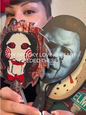 @Glamlite horror mirrors might be one of my favorite spooky beauty finds ever 🔪🖤 Ghostface, Michael Myers, Saw, Chucky and more… my horror loving heart is obsessed. #glamlite #tiktokshopsparkcreator #tiktokshopcreatorpicks #tiktokshopcreatorpicks #mirror