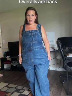 Overalls are back in style #plussizeclothes #tiktopshopfinds #plussizeclothing #tiktokshopbacktoschool #overalls @BloomChic