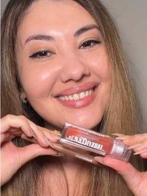 My favorite lip combo from @Huda Beauty , shop with my affiliate code in my bio to get %20 off for your next purchase! #AD #hudabeauties #hudabeauty #lipcombo #hudabeautylipstain