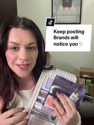 Keep posting girlies ! Brands will end up noticing & loving you 🤍 @tarte cosmetics @Summer Fridays . . . #beautytok #beautyreview #tiktokshop #trippinwithtarte #beautycontentcreator