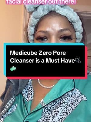 This Zero Pore facial cleanser has my skin looking youthful again!! No acne, just smooth baby skin! For all skin types!! Grab yours while they’re in stock‼️🫧🧼 #medicubeskincare #zeroporecleanser #skincareroutine #skincareproducts #tiktokshopmusthaves @medicube global
