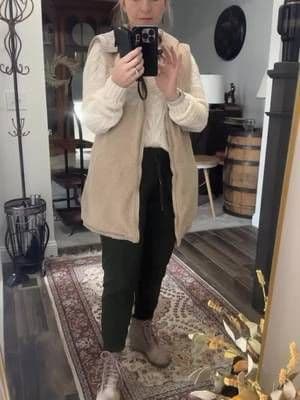 Todays #ootd cozy,casual and comfy! Perfect for the new year! These pants are amazing as well! Pants ✨ @caliafitness Head band✨ @walmart Shoes✨ @sorelfootwear Vest ✨ @prettygarden_shop Shop the 🔗 in my stories 📚 Follow my shop @livingsimplybyheatherleigh on the @shop.LTK app to shop this post and get my exclusive app-only content! #walmartfashion #amazonfashion #sorelshoes #caliabycarrie #liketkit #LTKworkwear #LTKSeasonal #LTKtravel @shop.ltk https://liketk.it/4rUJ