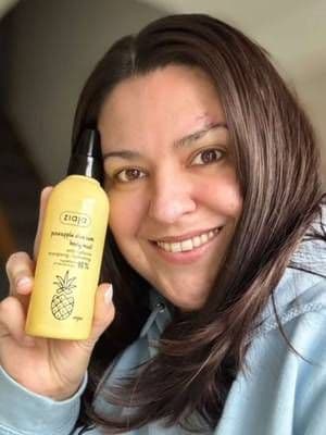 ☀️ Summer in a Bottle! 🍍✨ Craving that sun-kissed glow and tropical freshness in just a spritz? ☀️ One spray of Ziaja’s Pineapple Mist and BOOM! Instant energy, hydration, and summer vibes all in one! 🍍💦 With 98% organic ingredients, this mist is vegan, cruelty-free, and dermatologically tested - so you can refresh with confidence! 🌱💛 Plus, Ziaja’s eco-friendly packaging makes it a feel-good choice for both your skin and the planet 🌍♻️ 🌴 Spritz. Refresh. Glow. Repeat! 🌴 ☀️ Use my code for 10% off: ANIA10 ☀️ Tag a friend who needs a tropical pick-me-up! 👇✨ @ziaja #Glow_with_Ania #Ziaja #VeganBeauty #SummerRefresh #PineappleMist #Ad #BrandAmbassador #Gifted #PineappleSpritz