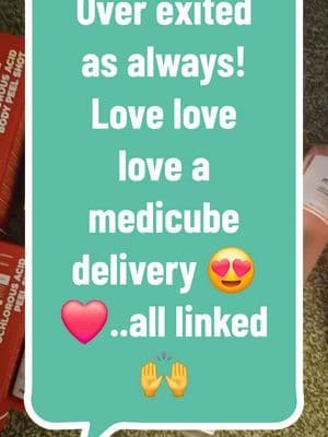 I've seen so many videos with people glowing like the sun after using these! The glow I get from the collagen glow booster and the rest of this little bundle of beauty is unreal!! Day made 💯 #glowingskin #summersale #collection #skincareobsessed #tiktokmademebuyit @medicube UK 💯🚿✨️🌞😍❤️🙌💯🫶
