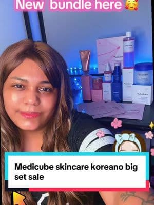 Esta productos de madicube están en oferta limitada, lo cual contiene Super productos excelente es el mejor Skincare coreano contiene un jabón para limpiar las impurezas de los poros. Contiene un limpiador también para sacar los puntos negros de los poros. Contiene un tóner de PDR contiene una crema de micro agujas de 7500, contiene un serum de esperma de salmón, contiene un Jerry Klein collagencontiene una mascarilla de colágeno y también contiene mascarillas de hidrogel de esperma de salmón@medicube US Store #skincare#skincareroutine #skincaretip Achieve a Gentle Skin Glow with the Affordable Medicube Glass Glow Skincare Set! 8 Essential Products Inside! #medicube #skincare #medicubeblackfridaypdrncollagencapsulecream #tiktokshopcreatorpicksneocellcollagenbiopeptides #tiktokshopmedicubeskincarekorean #medicubepdrnpinkcollagencapsulecream #tiktokshopcreatorpicksneocellsupercollagen #glowrecipeblueberrybouncegentlecleanser #glowrecipeskincarevault #medicubepinkcollagenmask #deepcollagensilkpeptideintensiveampoule #bestserumsforglowingskin