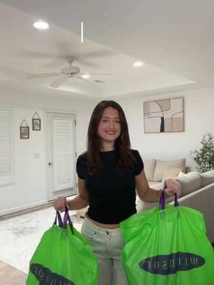 @windsorstore never misses๐ค #windsorambassador #tryonhaul #ad