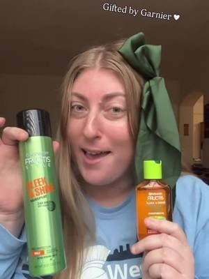 The holidays aren’t over just yet thanks to @Garnier USA 💚🎁 #GiftedByGarnier I knew I was getting Sleek & Shine Anti-Humidity Hairspray + Moroccan Sleek Smoothing Oil, but my absolute fav thing in the box was truly a pleasant surprise… 🎀 #garniergiftedme ##garnier##garnierfructis#unboxing