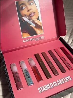 #GiftedByMaybelline 💄 New lip favorites from Maybelline — obsessed with this combo! ✨ @Maybelline NY #maybellinelippies #glossylips #lips #lipsync