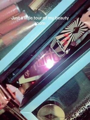 #TikTokShop #CharlotteTilbury #NATASHADENONA #fyp #BeautyRoom @Natasha Denona @Charlotte Tilbury #MakeUp