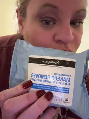 Neutrogena Cleansing Fragrance Free Makeup Remover #FaceWipes, #CleansingFacial do it again ~ whether #onthego or #athome #neutrogenamakeupremoverwipes #neutrogenamakeupremover #cleansingmakeup #cleansingwipes #creativesearchinsights #ugc #makeuptok #gotobed with #cleanfresh #face #makeupremovers #neutrogena #trustedbrand #tts #tiktokshop #tiktokviral @Neutrogena #under8dollars