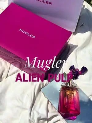 soft girl outside... but this scent? yeah, she's not innocent 🫦💜 #ad, #Mugler #GlamCrew #DisChem #AlienPulp @dischem_pharmacies