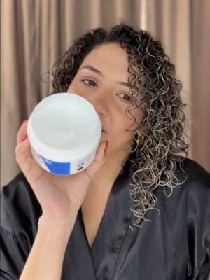 #CeraVePartner De mi rutina en casa a mi día en movimiento 💙 Siempre llevo mi CeraVe Moisturizing Cream en tamaño grande y mini para mantener mi piel hidratada donde quiera que esté. @CeraVe #LOrealistar #GiftedByCeraVeMLAD