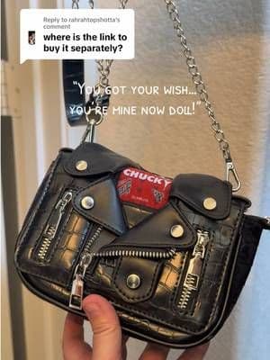 Replying to @rahrahtopshotta #makeupbag #purse #glamlite #@Glamlite #glamlitecosmetics #chucky #tiffany #ttshop #ttshopdeals #tiktokshopping #tiktokshopsummersale #tiktokshopcreatorpicks #tiktokshopsummerturnup #dealforyoudays #dealsforyou #horror #horrormakeup #makeup #beautytok