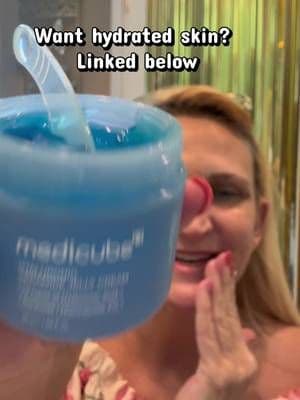 This Medi cube ceramide, jelly cream, surprised me, and now I’m hooked. One swipe and my skin instantly feels hydrated, calm and soft. The blue jelly texture melts right in and you don’t need much. Your skin drinks it up like mine. It’s worth trying. Tap the link below and check it out. #HydratedSkin #CeramideCream#SkinCareFinds #TikTokShopFinds#beautytips