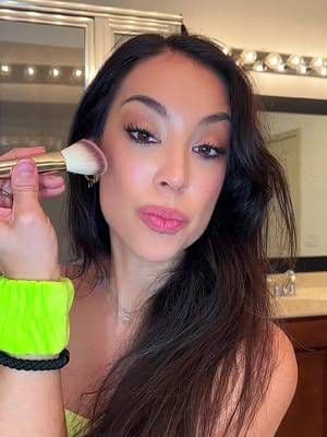 OK, currently obsessing over color pops lippie vault!! do you see how many colors there are and they’re beautiful colors I played with them more after I made the video and the blushes are fantastic!!! #blackfridaybeautybests #tiktokshopblackfriday #tiktokshopcybermonday #tastemakersmiami #ttssoutheast