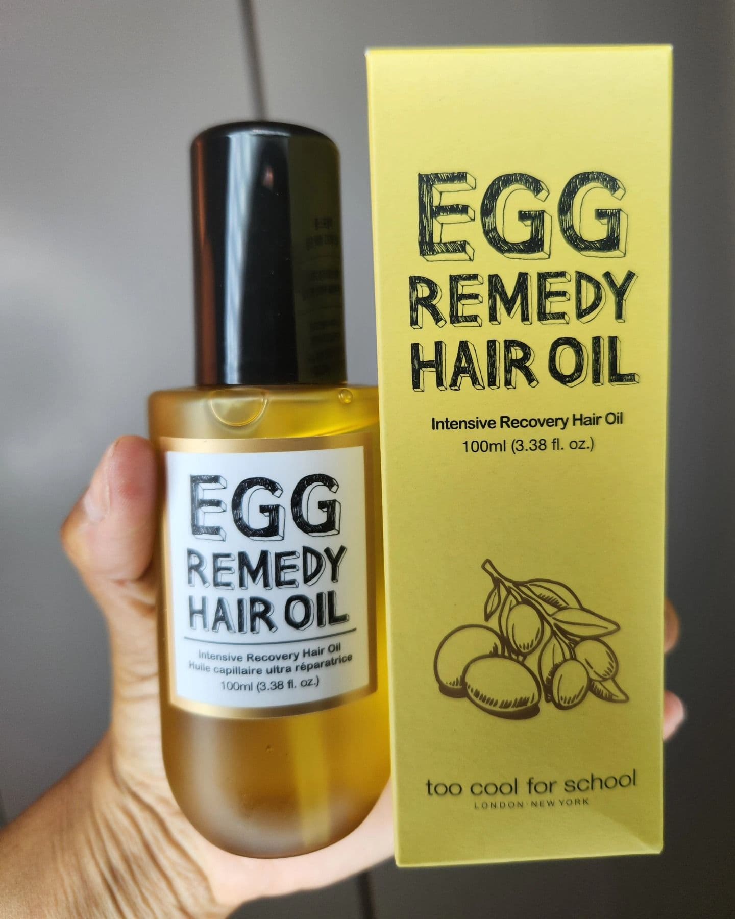 Gifted by @toocoolforschool.us @toocoolforschool_official! This intensive recovery hair oil is great for damaged hair as