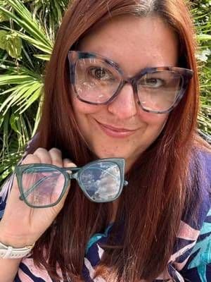 This has 7 hashtags and one tag 👓 Can you ever have too many frames? Asking for my two new personalities… 🤭 Swipe to see how I’m styling my Firmoo prescription glasses in two bold, fun looks – the deep green Shirley vs. the colourful multi-tone Shirley+ 💚💜 These frames are: 💚 Stylish & lightweight 💜 Affordable (prescription included!) 💚 RX & non-RX available 💜 Packaged beautifully (even the case is a vibe!) ✨ Use my code VFBD50 for 10% off at Firmoo.co.uk 🔗 Linked in bio! Which pair suits me more? 💚💜 @Firmoo_UK #ad #gifted #firmoouk #firmooukLW #Glow_with_Ania #prescriptionglasses #eyewear