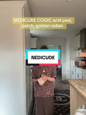 MEDICUBE I know these pads are good. I’ve been using the golden globe radiant set over a month leveled out my skin tone and Brighton so good. #GoldenGlowRadiance #MEDICUPE #KoreanSkinCare @medicube global @medicube US Store #T#TikTokShopLaborDaySale
